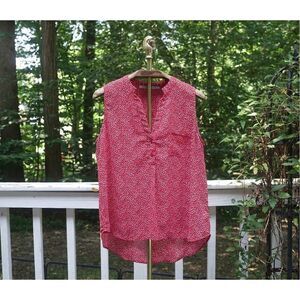 Collective Concepts Red White Polka Dot Sleeveless Blouse